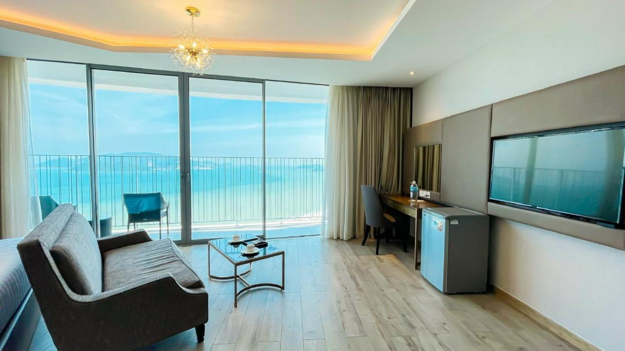 Rollton Ocean View Apartment На Транг Екстериор снимка